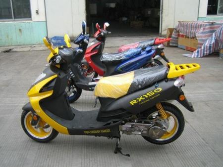 3 scooters maroccain  w